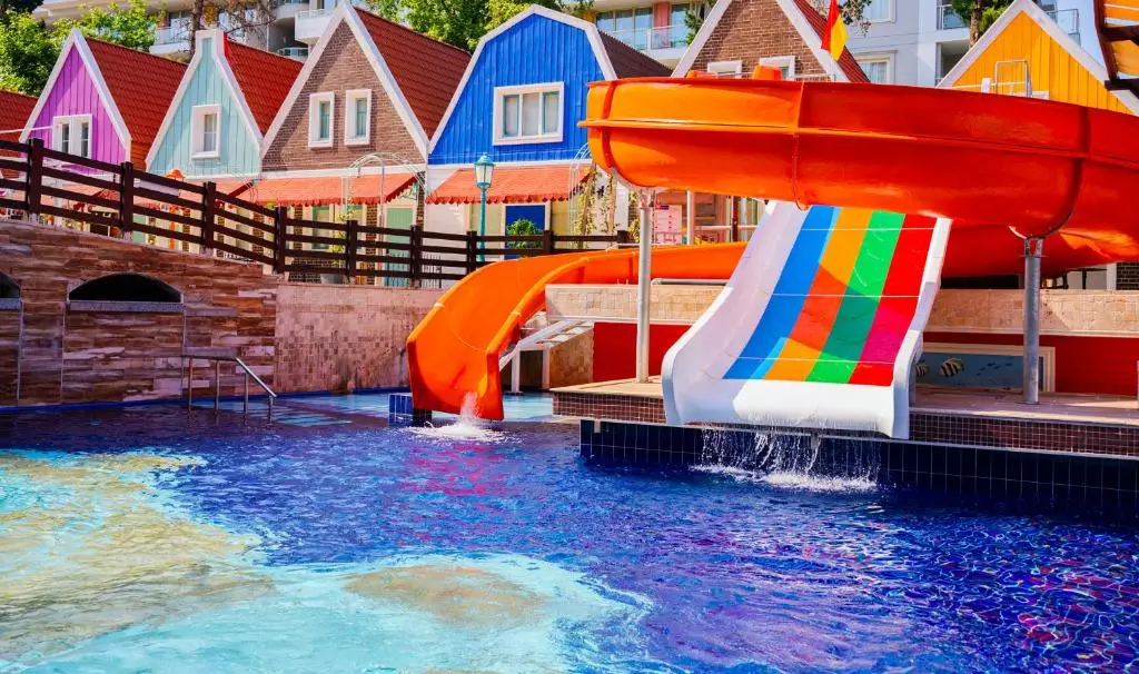 پار آبی هتل اورنج کانتی کمر آنتالیا